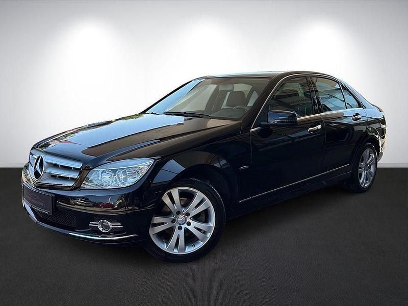 Schwarz Gebraucht 2010 Mercedes C180 Avantgarde Limousine | 8.990 € (Fairer Preis) - Bild 1/4