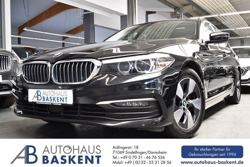 Schwarz Gebraucht 2020 BMW 520 Kombi | 22.890 € (Superpreis) - Bild 1/4