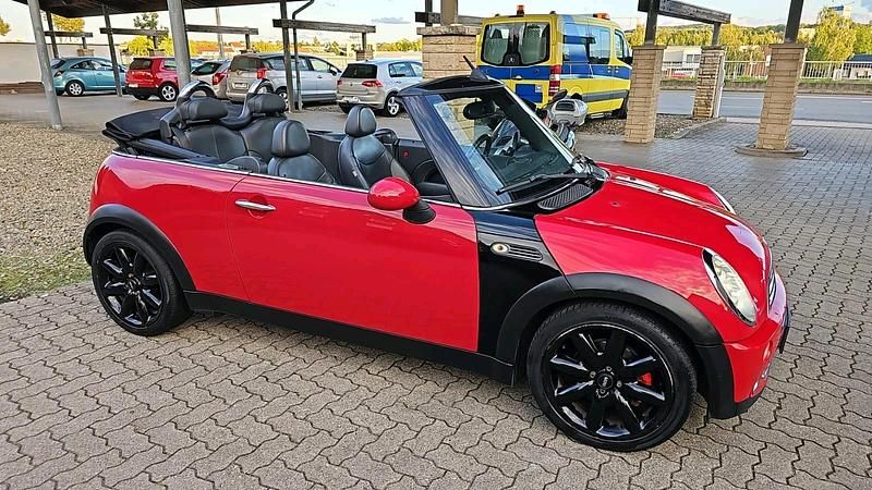 Rot Gebraucht 2006 Mini Cooper Cabriolet Cabrio | 2.500 € (Guter Preis) - Bild 1/4