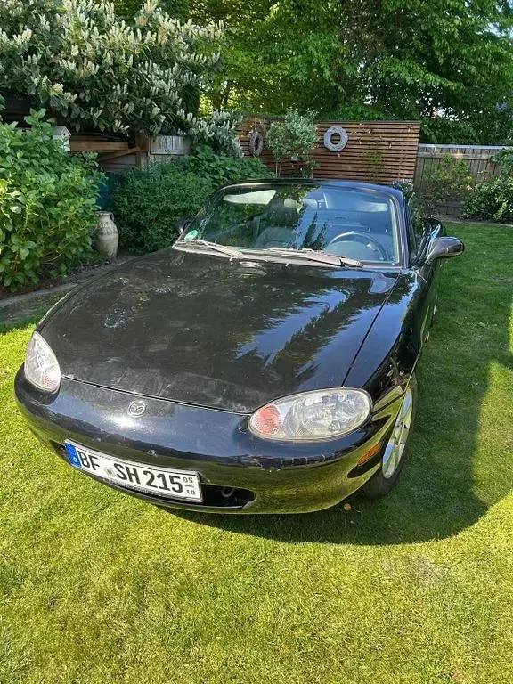 Usata Mazda MX5 140 CV (102 kW) 2000 Nero Cabrio