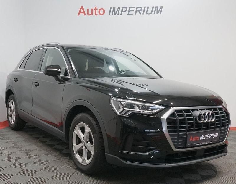 Gebraucht Audi Q3 Basis 150 PS (110 kW) 2019 Schwarz SUV