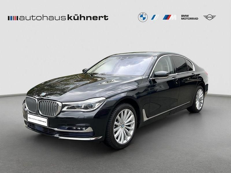 Schwarz Gebraucht 2016 BMW 740 Sport Line Limousine | 23.000 € (Superpreis) - Bild 1/4