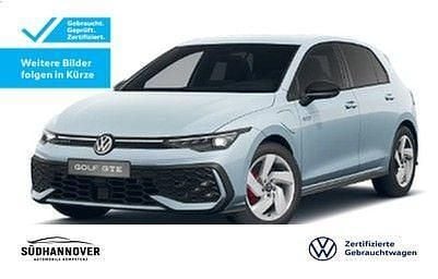 Blau Gebraucht 2025 VW Golf GTE Limousine | 37.995 € (Fairer Preis) - Bild 1/3