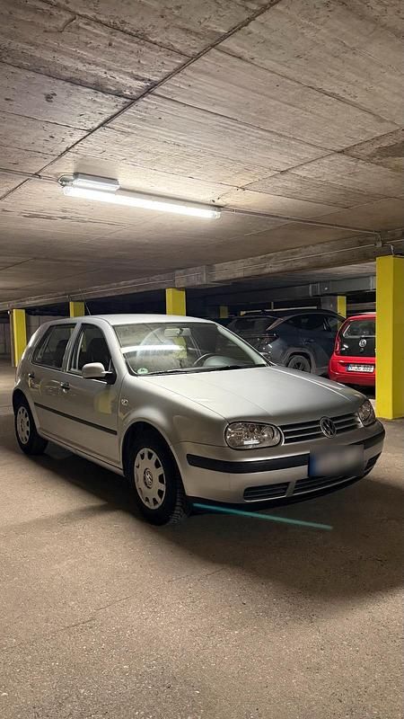 Gebraucht VW Golf IV 75 PS (55 kW) 2001 Silber Limousine