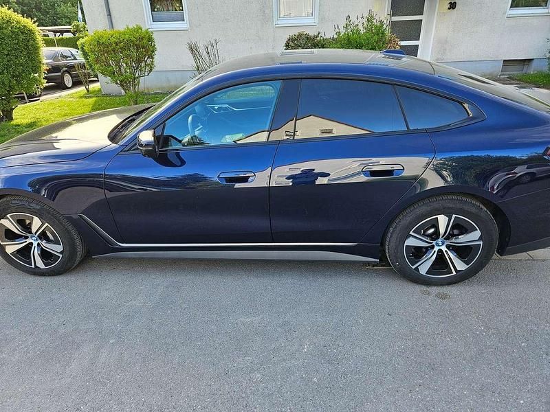 Brugt BMW i4 Shadowline 250 kW (340 HK) 2023 Blå Sedan