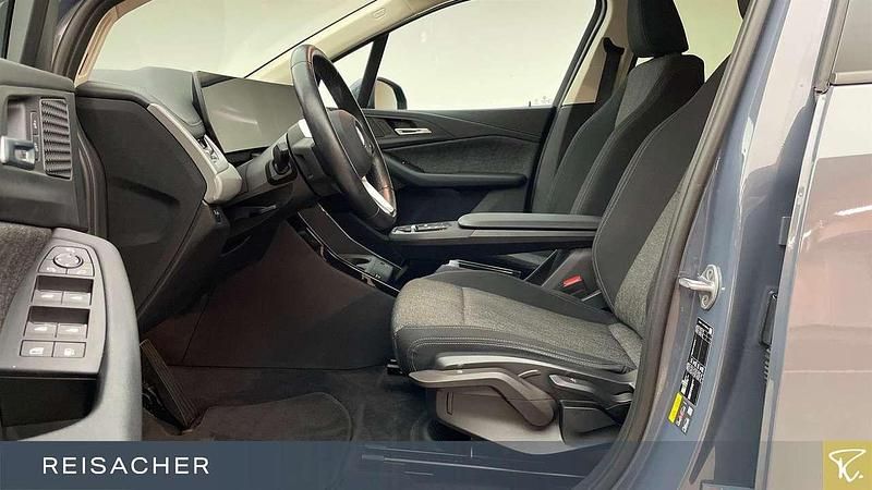 Gebraucht BMW 225 Active Tourer Efficient Dynamics 245 PS (180 kW) 2022 Sparkling kupfergrau metallic Van / Kleinbus