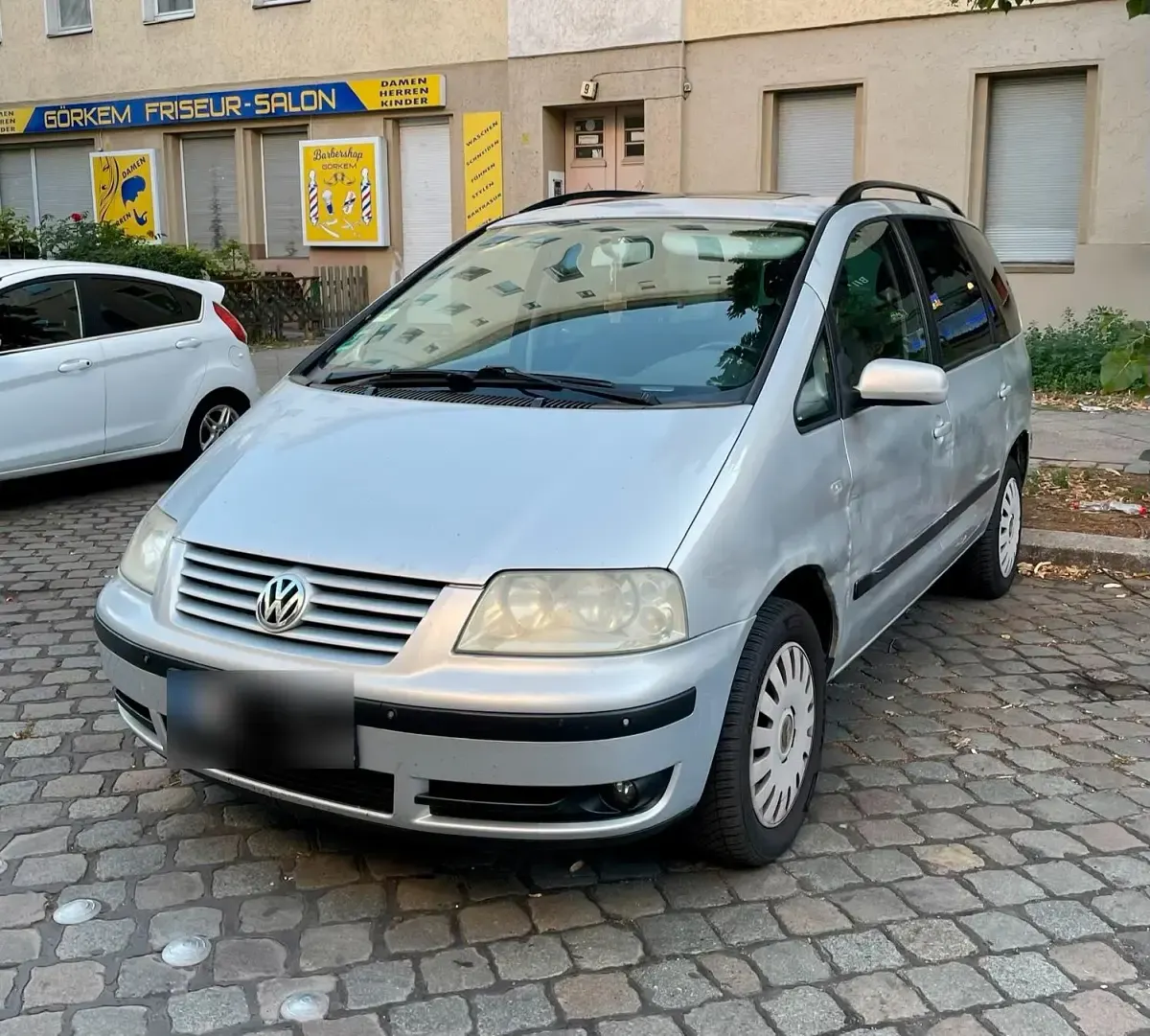 Gebraucht VW Sharan 204 PS (150 kW) 2001 Silber Van / Kleinbus