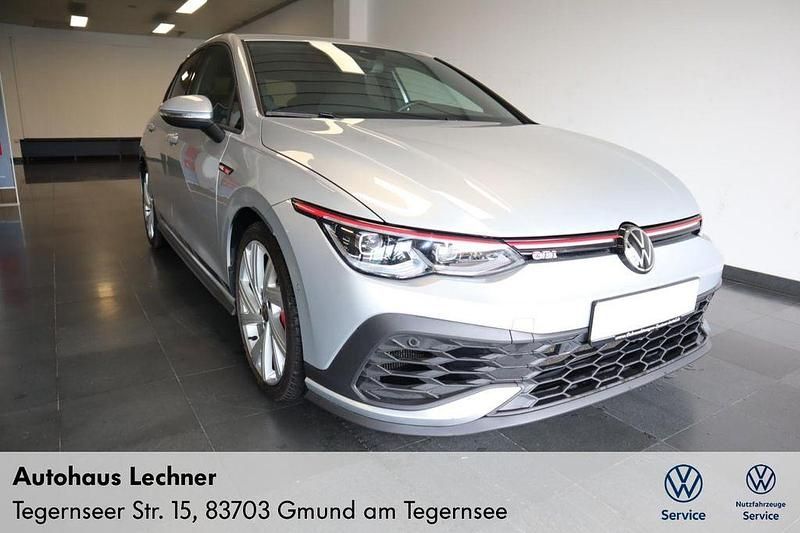 Silber Gebraucht 2023 VW Golf VIII GTI Clubsport Limousine | 32.900 € (Guter Preis) - Bild 1/4