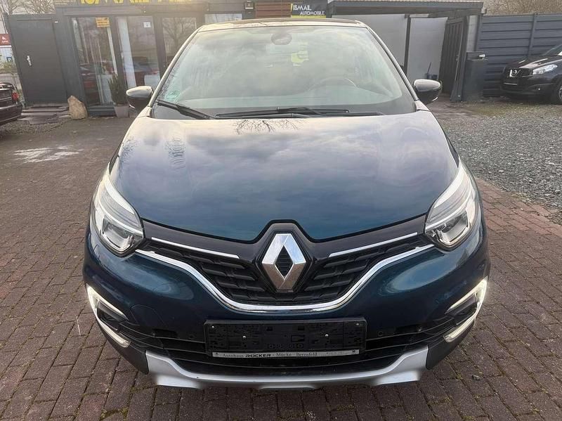 Gebraucht Renault Captur Intens 118 PS (86 kW) 2018 Blau rqq + schwarz gne SUV