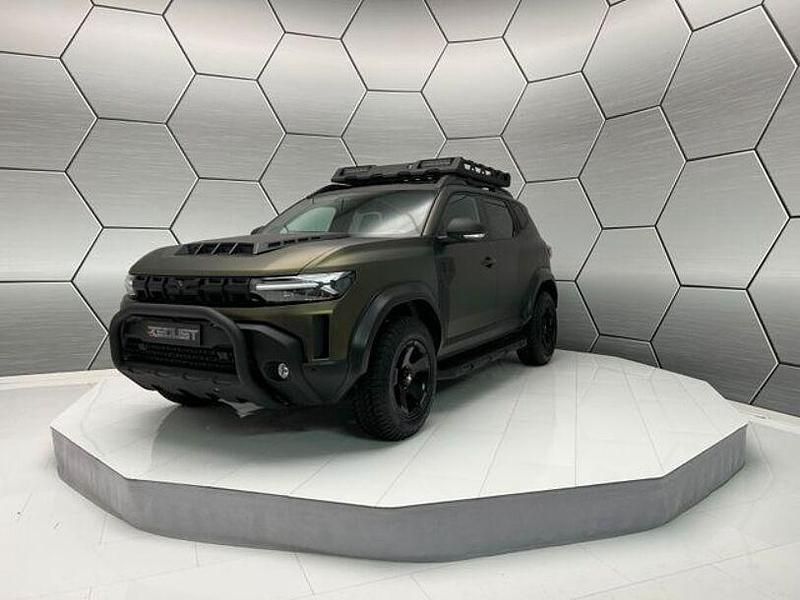 Grün Gebraucht 2024 Dacia Duster Extreme SUV | 44.990 € - Bild 1/4