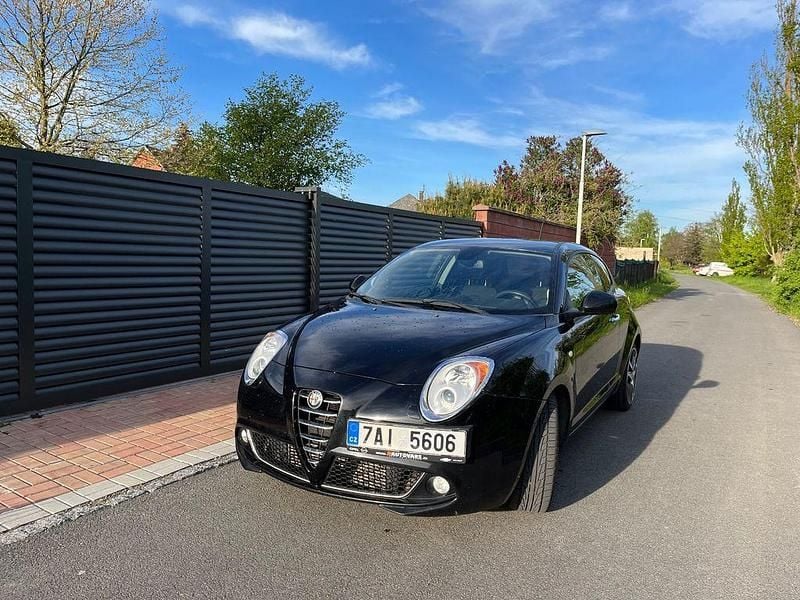 Schwarz Gebraucht 2010 Alfa Romeo MiTo Quadrifoglio Verde Kleinwagen | 7.500 € - Bild 1/4