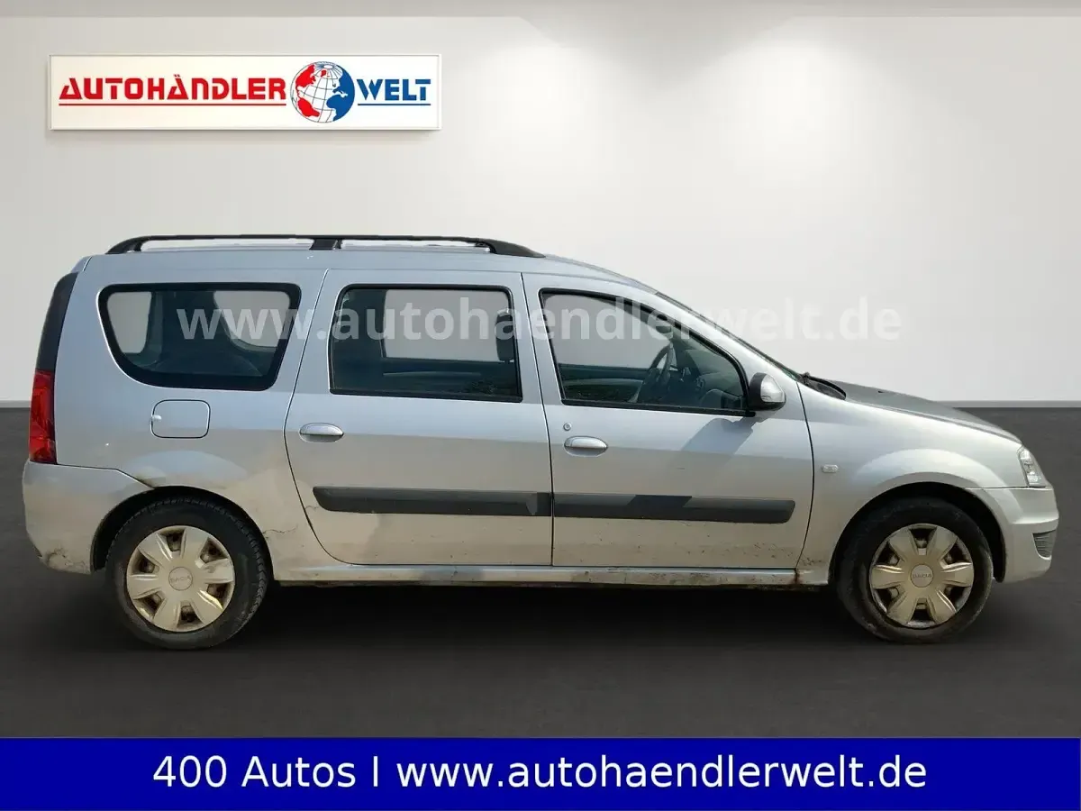 Używany Dacia Logan MCV Basis 84 KM (61 kW) 2012 Srebrny Kombi