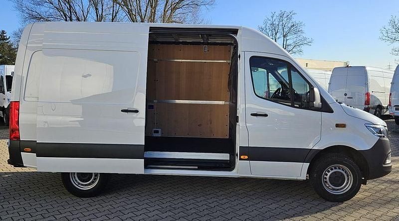 Gebraucht Mercedes Sprinter 170 PS (125 kW) 2024 Weiß Van