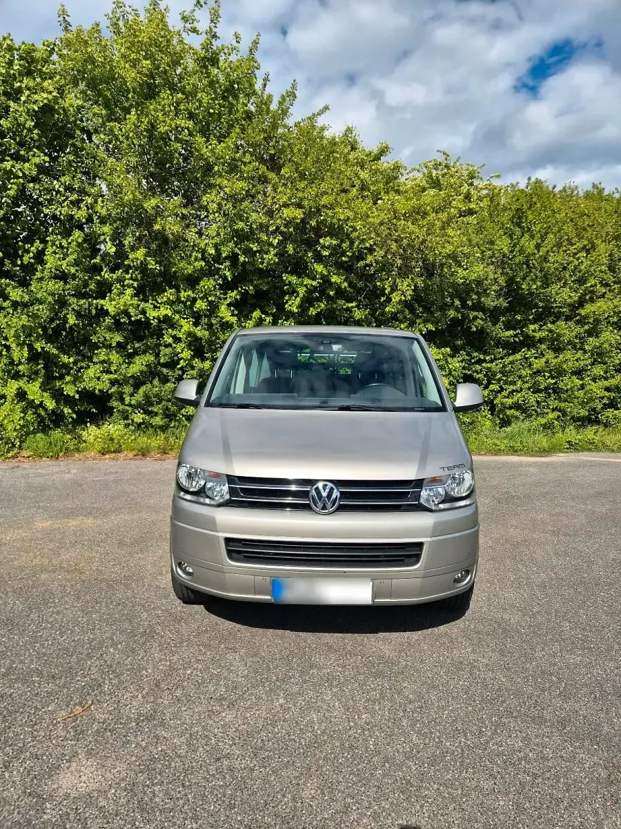 Gebraucht VW T5 Team 179 PS (131 kW) 2010 Silber Van