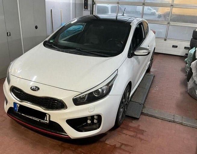 Gebraucht Kia Ceed GT GT-Track 204 PS (150 kW) 2014 Weiß