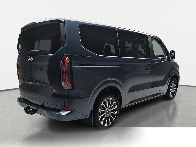 Neu Ford Tourneo Custom 170 PS (125 kW) 2025 Metallic Van