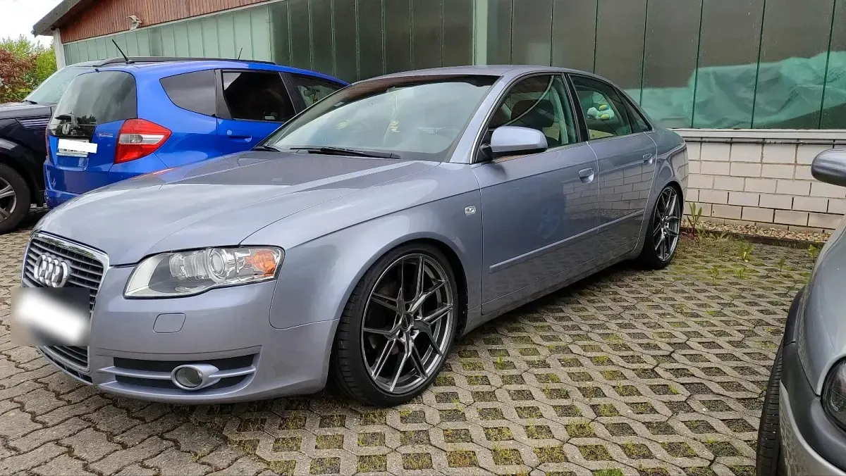 Gebraucht Audi A4 131 PS (96 kW) 2005 Grau Limousine