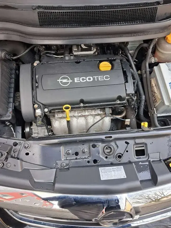 Gebraucht Opel Zafira Cosmo 116 PS (85 kW) 2008 Van / Kleinbus