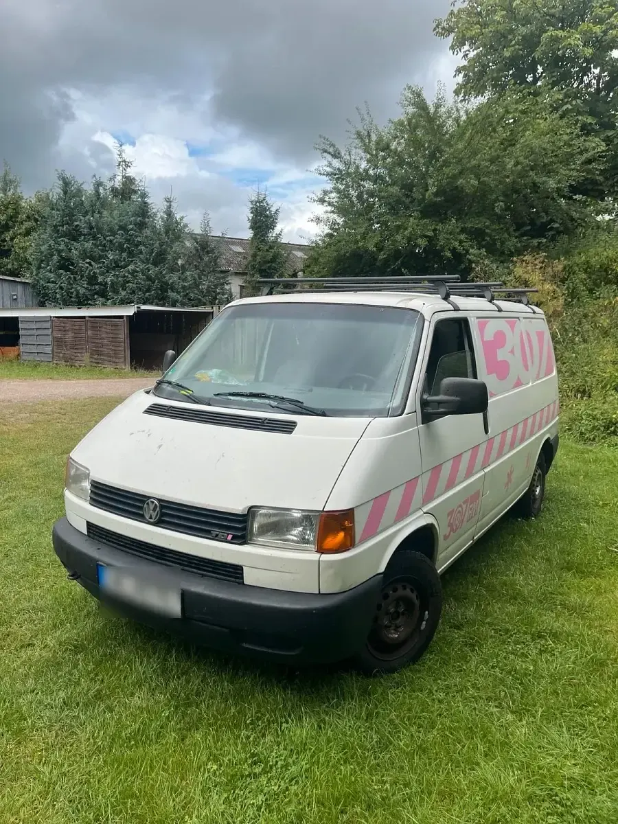 Gebraucht VW T4 88 PS (64 kW) 2003 Weiß Van