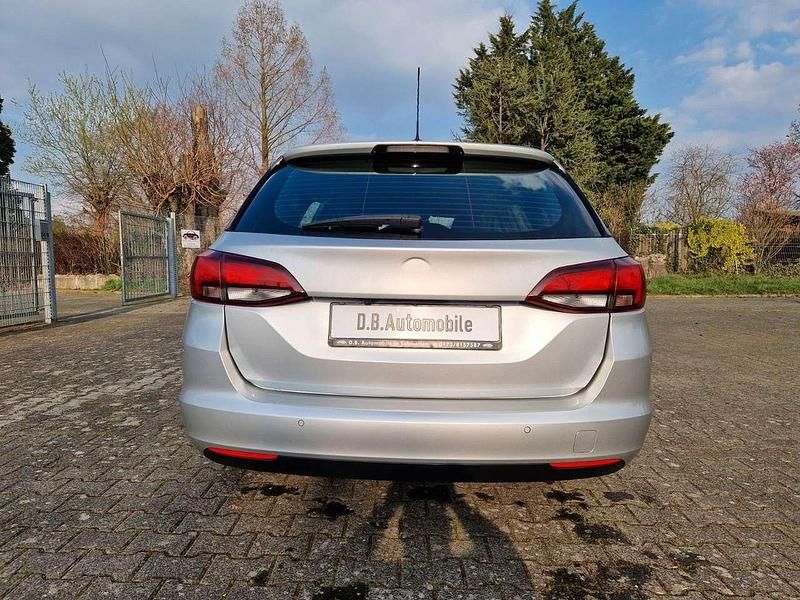 Gebraucht Opel Astra Edition 110 PS (80 kW) 2021 Silber Kombi