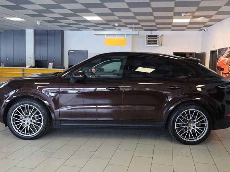 Gebraucht Porsche Cayenne 136 PS (100 kW) 2023 Braun SUV