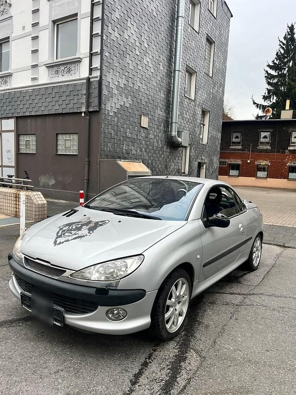 Silber Gebraucht 2002 Peugeot 206 CC Cabrio | 599 € (Superpreis) - Bild 1/4