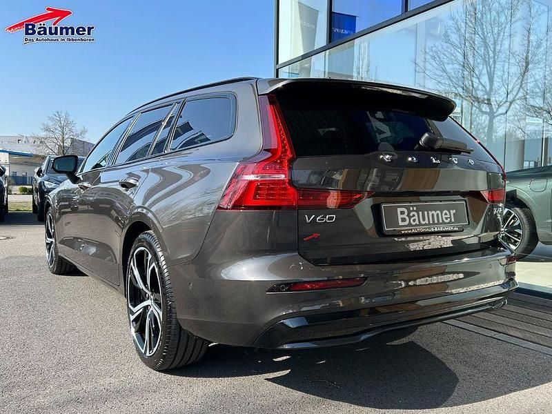 Gebraucht Volvo V60 Plus 398 PS (292 kW) 2025 Grau Kombi