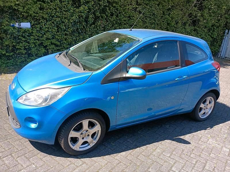 Usata Ford Ka 69 CV (50 kW) 2009 Blu Utilitaria