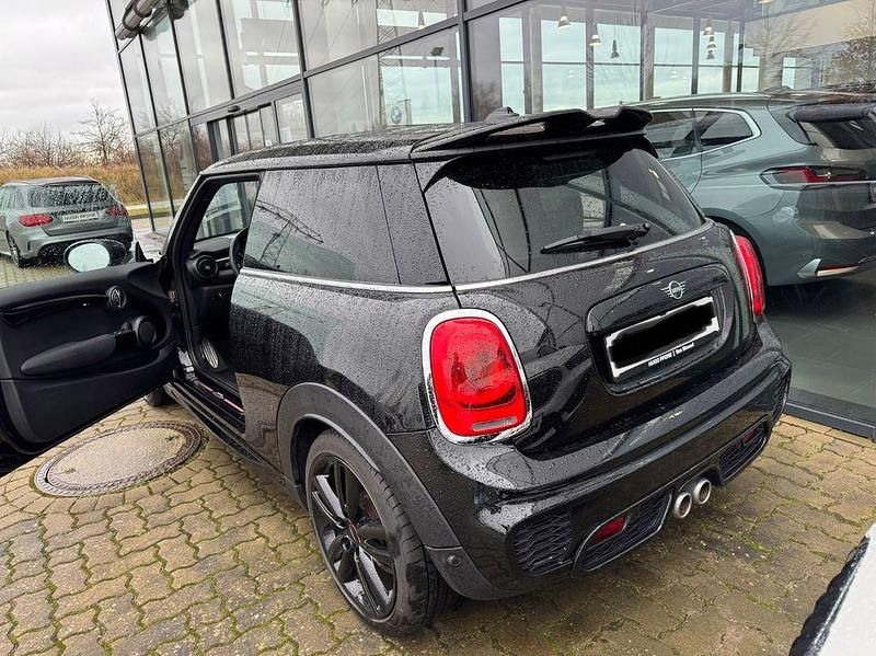 Gebraucht Mini John Cooper Works 178 PS (130 kW) 2020 Schwarz Kleinwagen