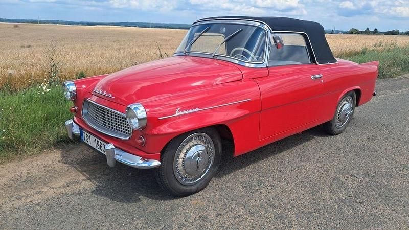 Rot Gebraucht 1963 Skoda Felicia Cabrio | 37.500 € - Bild 1/4