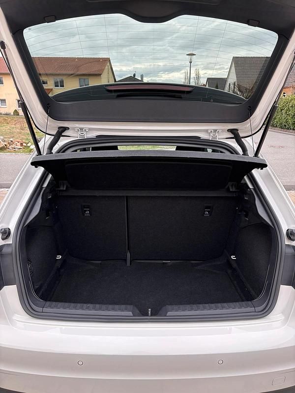 Gebraucht Audi A1 95 PS (69 kW) 2023 Weiß SUV