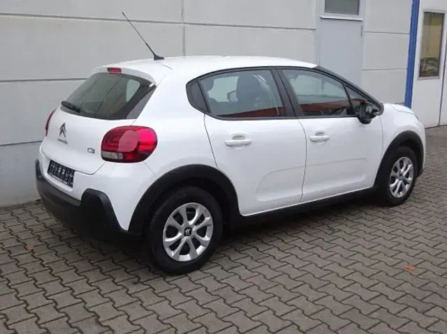 Gebraucht Citroën C3 Feel 82 PS (60 kW) 2018 Weiß Kleinwagen