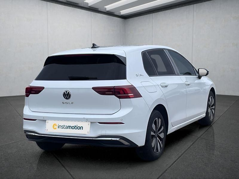 Gebraucht VW Golf VIII 150 PS (110 kW) 2025 Weiß Kleinwagen