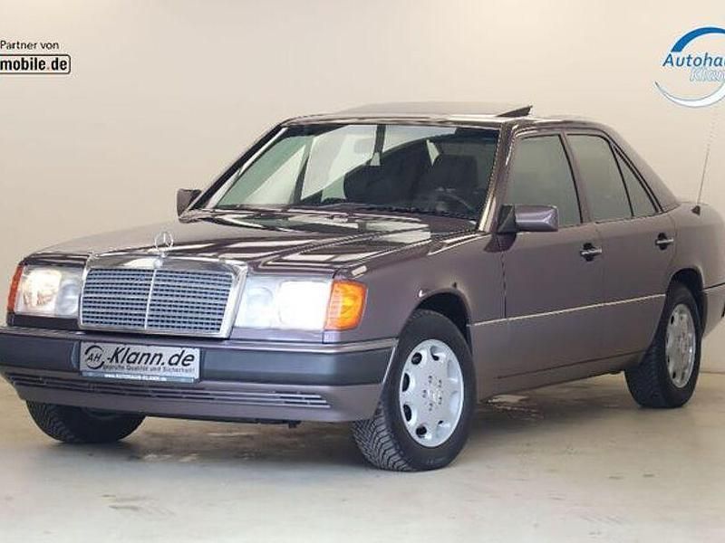 Gebraucht Mercedes E300 180 PS (132 kW) 1993 Violett Limousine