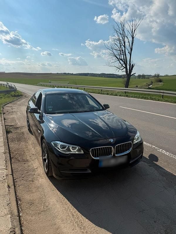 Second-hand BMW 525 218 CP (160 kW) 2015 Negru Berlinǎ