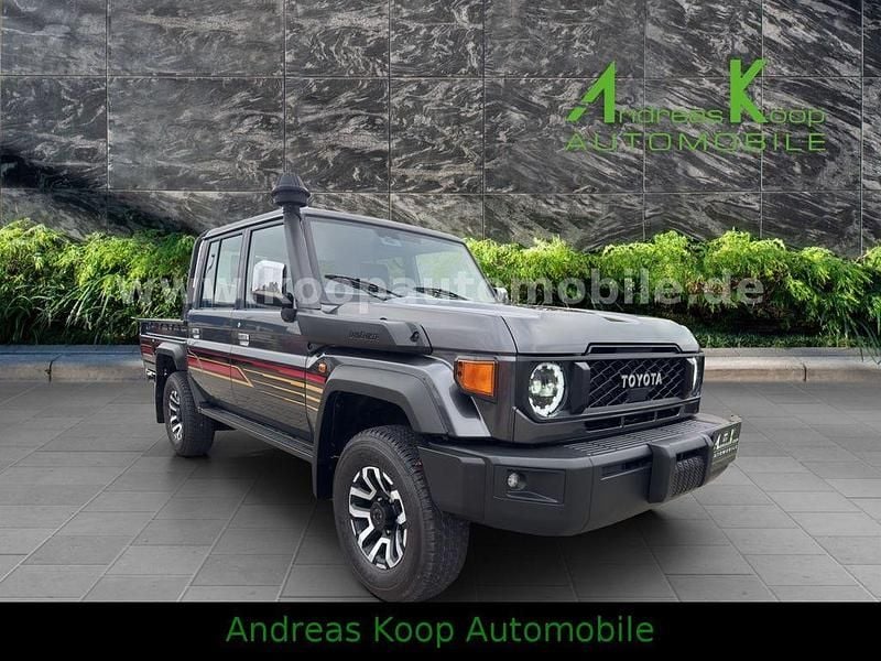 Gebraucht Toyota Land Cruiser 231 PS (169 kW) 2024 Grau SUV