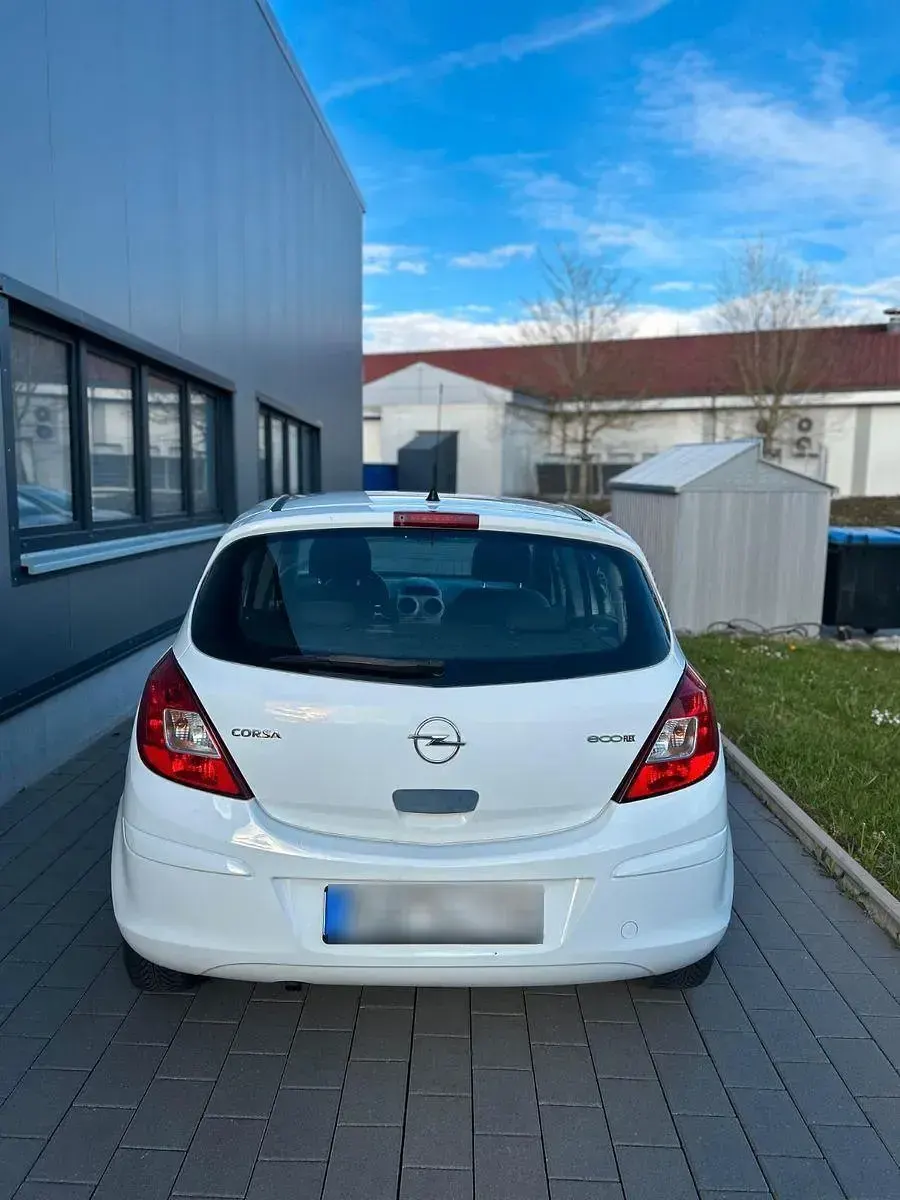 Gebraucht Opel Corsa Eco 69 PS (50 kW) 2010 Weiß Kleinwagen