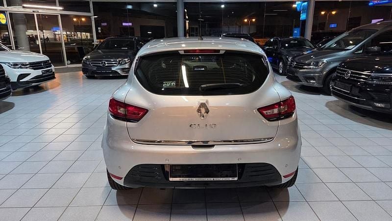 Gebraucht Renault Clio IV LIMITED 90 PS (66 kW) 2017 Grau Limousine