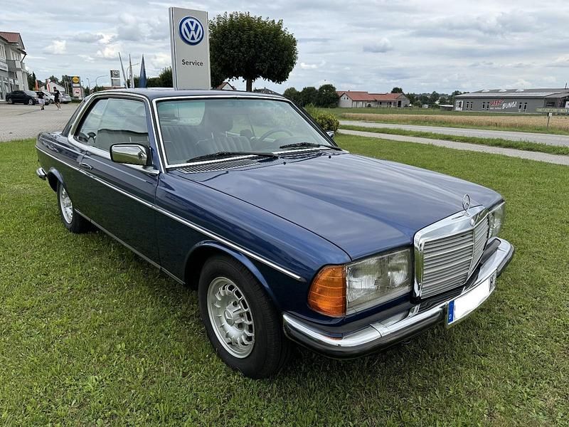 Gebraucht 1978 Mercedes 230 Coupé | 9.900 € - Bild 1/4