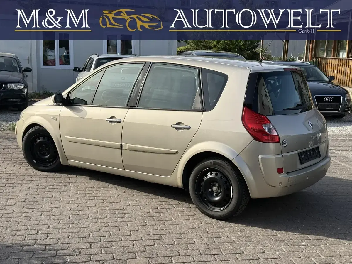 Brugt Renault Scénic II 150 HK (110 kW) 2007 Beige MPV