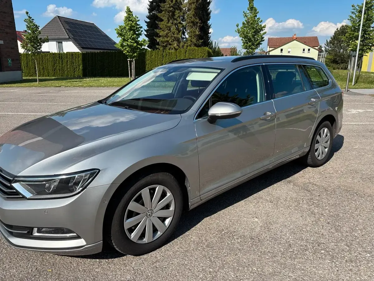 Gebraucht VW Passat 150 PS (110 kW) 2017 Grau Kombi