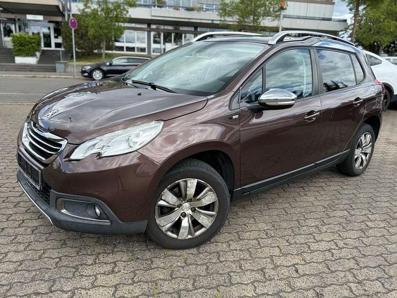 Lackierung braun makaha/metall Gebraucht 2015 Peugeot 2008 Style SUV | 5.600 € (Superpreis) - Bild 1/4