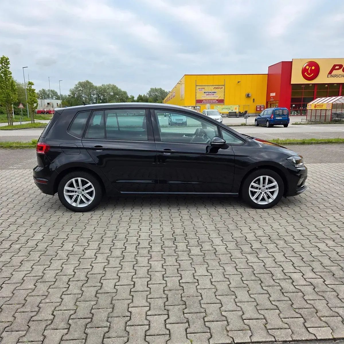 Używany VW Golf VIII 116 KM (85 kW) 2020 Czarny Kombi