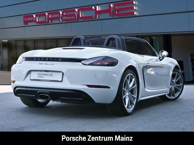 Gebraucht Porsche 718 Boxster 300 PS (220 kW) 2024 Weiß Cabrio