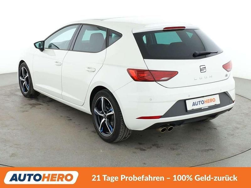 Gebraucht Seat Leon Beats 150 PS (110 kW) 2019 Weiß Limousine