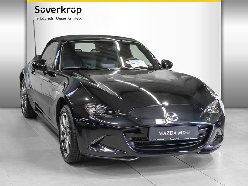 Schwarz Gebraucht 2023 Mazda MX5 Exclusive-Line Cabrio | 29.790 € (Etwas zu teuer) - Bild 1/4