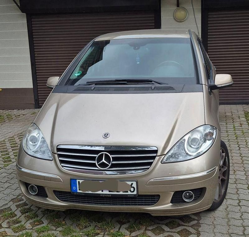 Beige Gebraucht 2004 Mercedes A170 Elegance Limousine | 1.200 € (Superpreis) - Bild 1/4