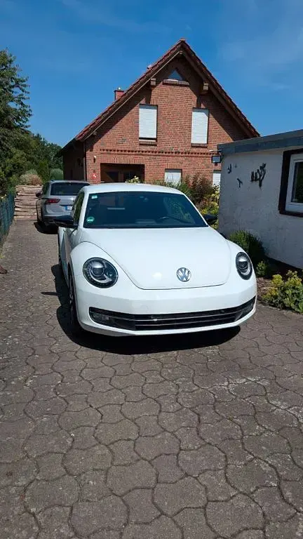 Gebraucht VW Beetle Sport 211 PS (155 kW) 2014 Weiß Kleinwagen