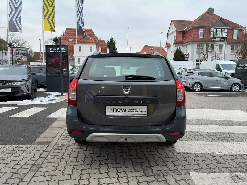 Gebraucht Dacia Logan Celebration 90 PS (66 kW) 2017 Islandgrau (grau) Kombi