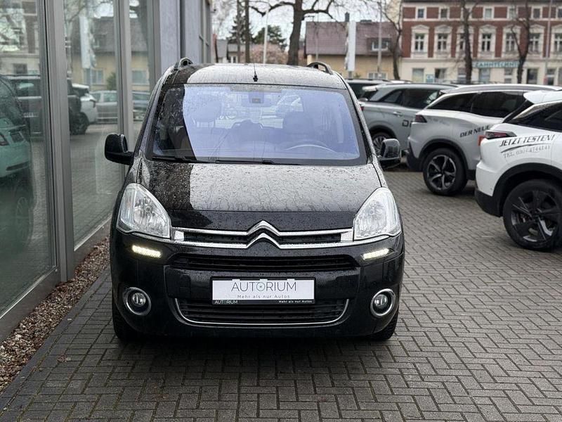Gebraucht Citroën Berlingo 98 PS (72 kW) 2013 Schwarz Van / Kleinbus